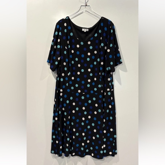 Jones Studio Dresses & Skirts - Jones Studio Womens Black and Blue Polka Dot Fit &Flare Dress‎ Size 24W